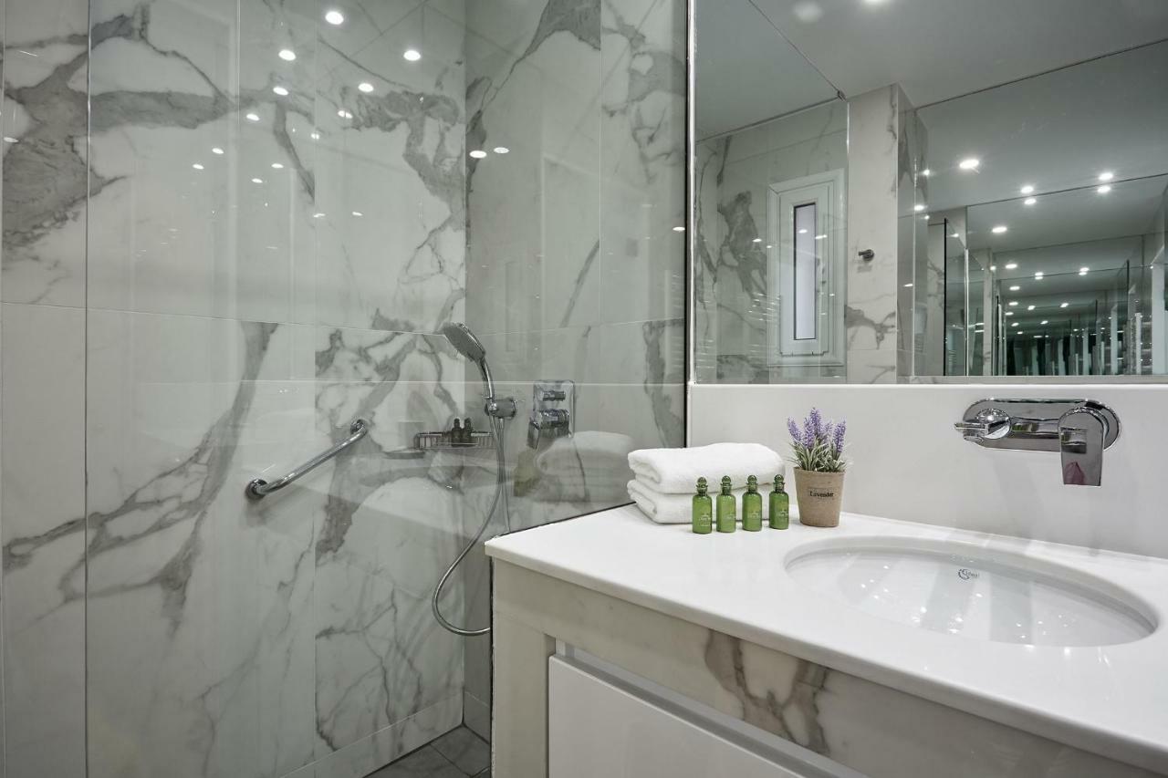 Luxurious Spacious Apt Next To Hilton Hotel Athènes Extérieur photo