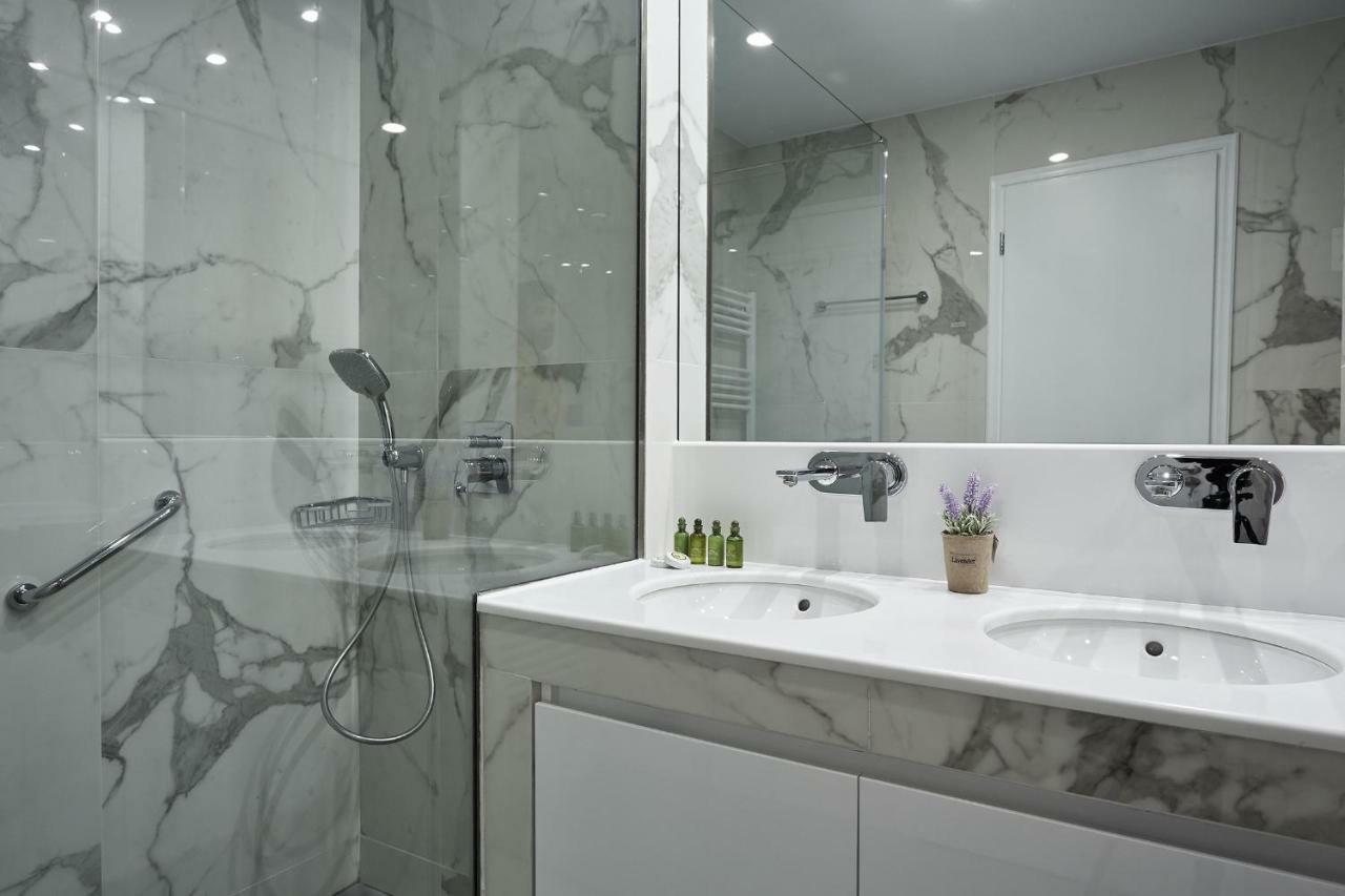 Luxurious Spacious Apt Next To Hilton Hotel Athènes Extérieur photo