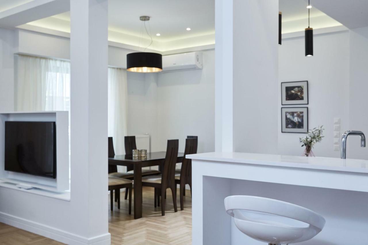 Luxurious Spacious Apt Next To Hilton Hotel Athènes Extérieur photo