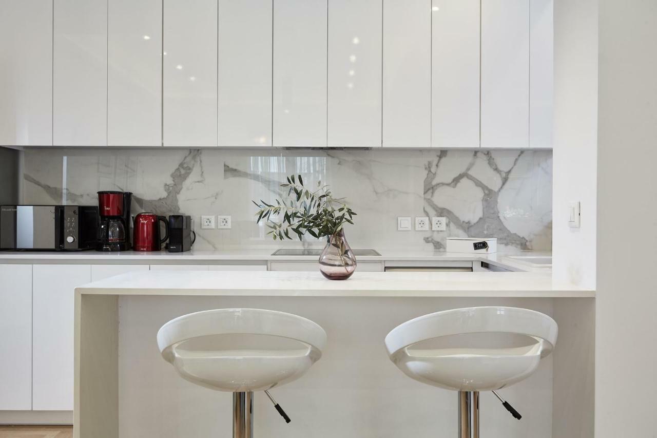 Luxurious Spacious Apt Next To Hilton Hotel Athènes Extérieur photo